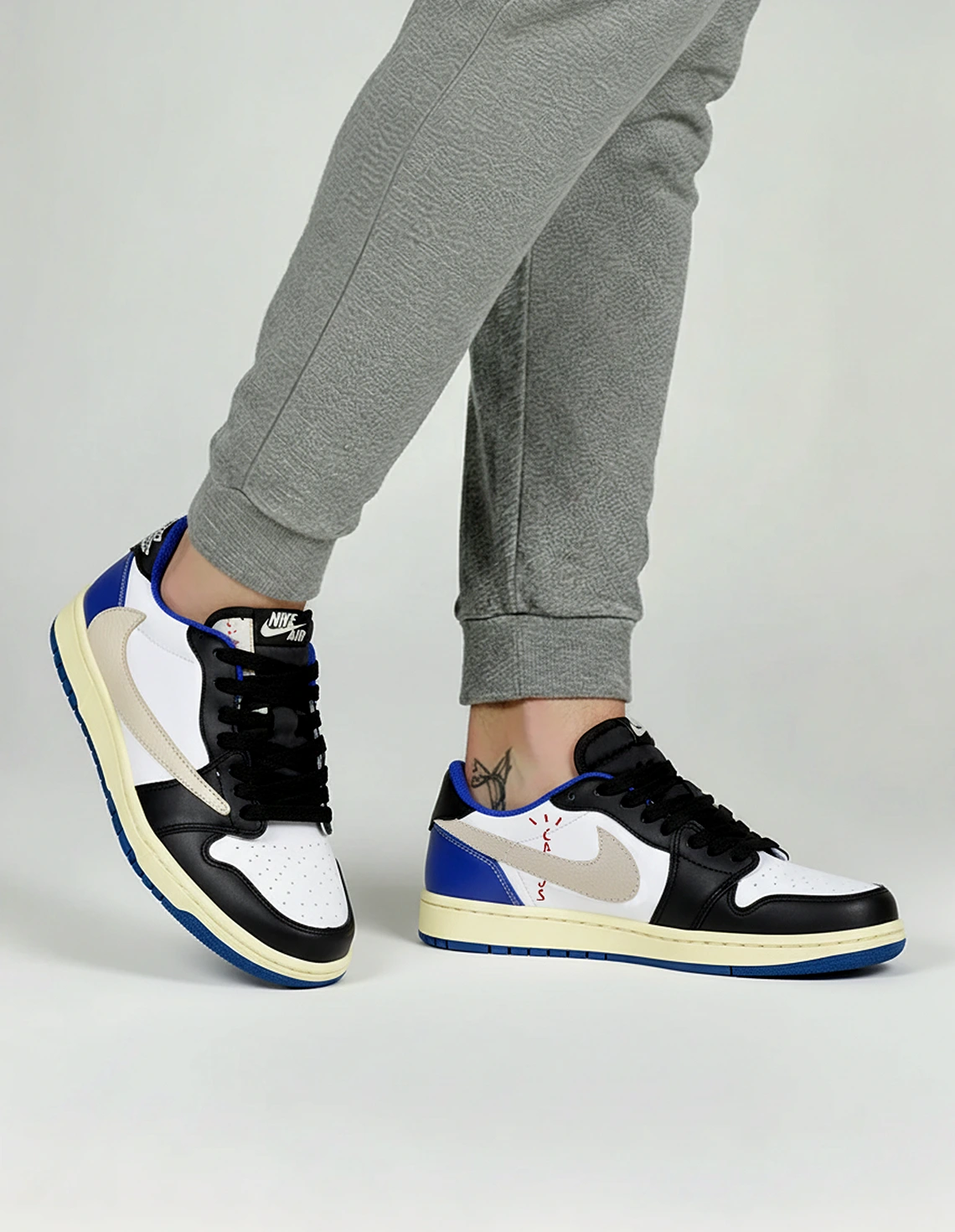 کفش روزانه مردانه نایکی Jordan 1 Low Travis Scott M