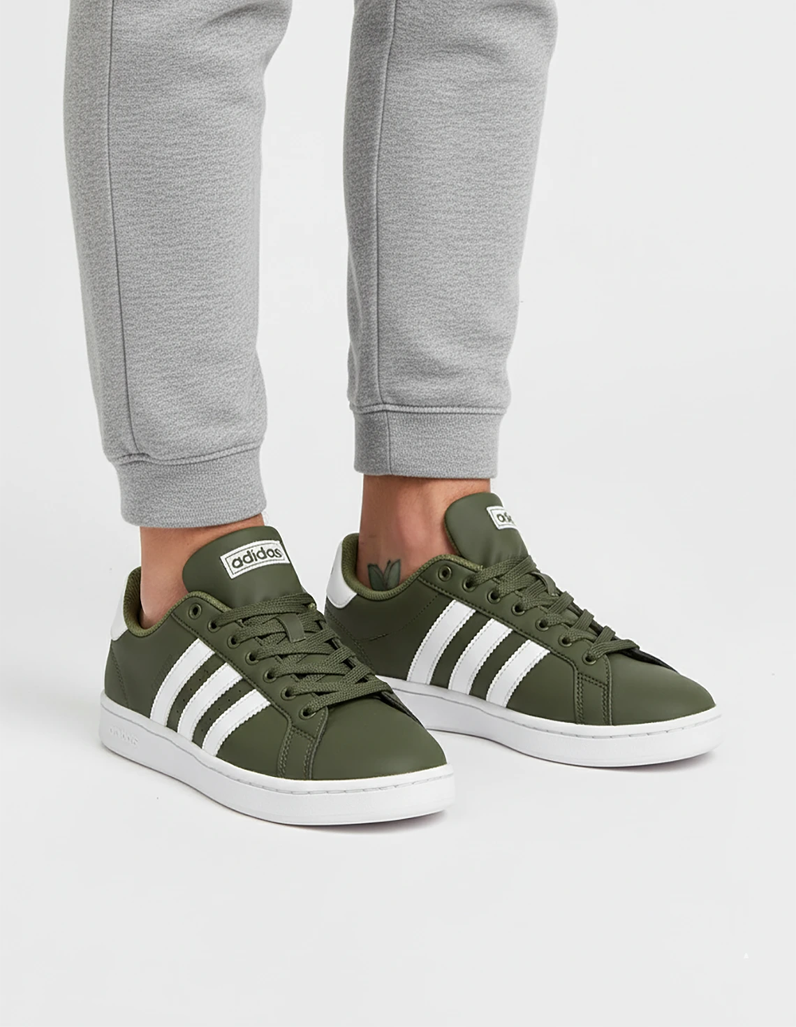 کفش روزانه مردانه آدیداس Grand Court 2.0 M